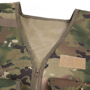 Gilet tactique réglable d'extérieur multi-poches avec tissu respirant et fermeture à boucle sécurisée - Product Image 5