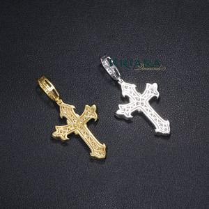 Colgante de Cruz de Plata 925 con Moissanita, Joyería Religiosa para Hombre, Diseño de Corte Brillante Redondo - Product Image 3