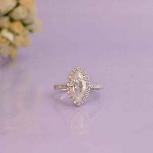 แหวนหมั้นเพชรโมอิสซาไนต์ทรงมาร์คีส์ VVS ประดับเพชรรอบวง ทองคำขาว 14k สำหรับงานแต่งงานและงานปาร์ตี้ ขายดีที่สุด มีจำหน่ายแล้ว - Product Image 1