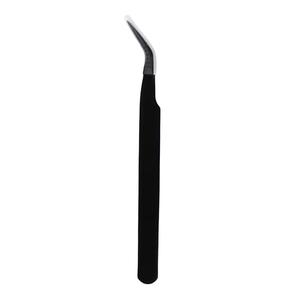 Pinces à cils de précision en acier inoxydable avec pointe lisse et manche rouge - Product Image 3