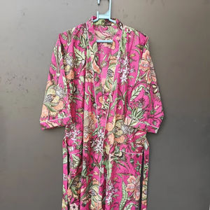 Bata Kimono con Estampado de Dibujos Animados para Mujer, 100% Algodón, Camisón de Verano Hecho a Mano, Cuello en V, Cintura Elástica, Largo hasta la Rodilla - Product Image 1