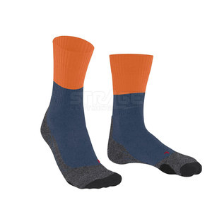 Modern Athletic Crew Soccer <b>Socks</b> <b>Moisture</b> Management Cotton Wool Eco-Friendly Quick Dry Reinforced Heel Performance - Product Image 4