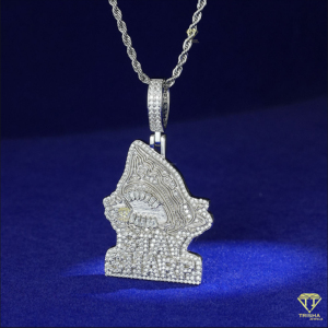Collar con Colgante de Planeta de Diseño con Brillantes Diamantes Cultivados en Laboratorio y Acabado de Lujo - Product Image 2