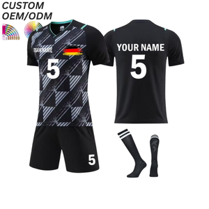 Maillot de football respirant 100 % polyester à séchage rapide, kit d'équipe, support OEM ODM pour les marques de vêtements de football en gros - Product Image 1