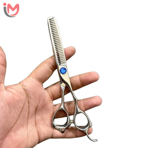 Ciseaux professionnels de coiffure pour la parrure des cheveux, en acier inoxydable 6CR13, 28 dents, pointe arrondie, pour droitiers, manche Dragon moyen - Product Image 1