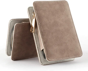 Juego de Herramientas de Manicura y Pedicura de Alta Calidad con Estuche de Cuero - Product Image 6