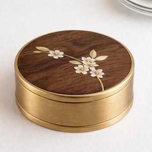 Casserole en acier inoxydable à double paroi de qualité supérieure avec couvercle en bois, plat de service décoratif à motif floral - Product Image 1