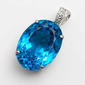 Colgante de Topacio Azul Brasileño Certificado IGI, 94 Ct, Corte Ovalado Natural, Gema en Plata de Ley 925, Collar para Mujer, Noviembre - Product Image 5