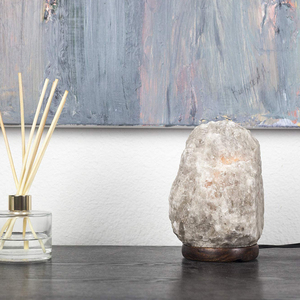 Lámpara de Sal del Himalaya Gris, Hecha a Mano, 100% Natural, de Primera Calidad OEM 2025, con Base de Madera - Product Image 3