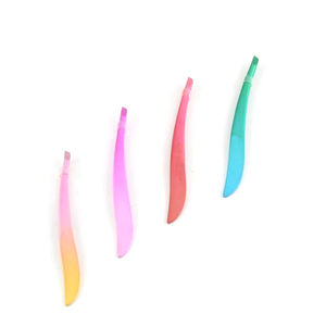 MAHFOOZ INSTRUMENTS Juego de Pinzas para Pestañas con Punta Inclinada, Herramientas Cosméticas de Acero Inoxidable, Pinzas para Cejas de Volumen - Product Image 4