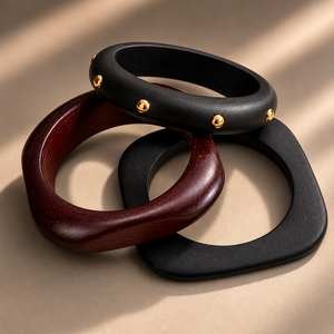 Bracelet d'anniversaire en bois fait main, jonc en bois de qualité supérieure, bijou de poignet de créateur, accessoire de mode, cadeau mémorable pour femme - Product Image 5