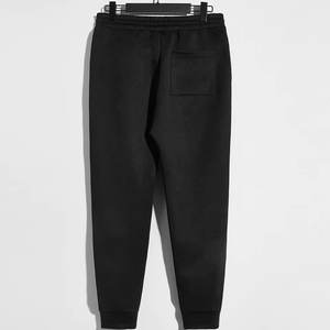 ชุดวอร์มออกกำลังกายผู้ชายสุดเท่ เสื้อฮู้ดดี้และกางเกงจ็อกเกอร์ ชุดฝึกซ้อมที่ใส่สบายสำหรับการออกกำลังกาย - Product Image 6