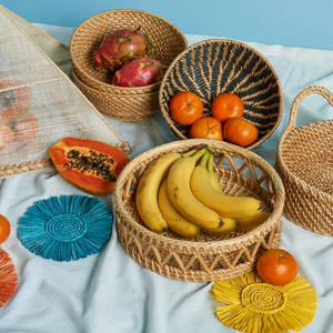 Exquisite Geometric Woven Round Rattan <b>Display</b> Basket Handcrafted Wicker Tray Featuring Classic Chevron <b>Border</b> For Cafe Setup - Product Image 3