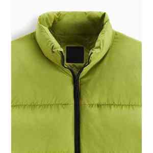 Chaqueta acolchada impermeable unisex verde de primera calidad con cuello unisex, cierre de cremallera, poliéster, informal, corta, para invierno - Product Image 2