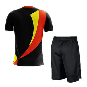 Ensemble de maillot de football professionnel unisexe personnalisé avec nom d'équipe, respirant, léger, en polyester, col en V, manches courtes - Product Image 5