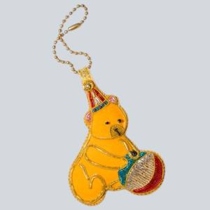 Decoración Colgante de Osito de Peluche Zari |   Adorno Colgante Decorativo Temático Infantil Hecho a Mano con Hilo Metálico y Pedrería - Product Image 1