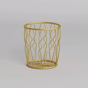 Cesto de Ropa Sucia de Metal Redondo Estilo Gran Estilo con Alambre Ondulado Dorado, Contenedor de Almacenamiento para Ropa Sucia y Toallas, Decoración para Sala de Estar - Product Image 1