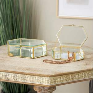 Caja Hexagonal de Vidrio Dorado Estilo Nórdico |   Caja Geométrica para Anillos de Boda, Exhibidor de Flores de Vidrio |   Pequeño Recuerdo Personalizado - Product Image 1