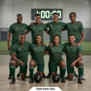 Uniformes de Fútbol Personalizados al por Mayor de Alta Calidad, Ropa de Entrenamiento Verde, Uniformes Deportivos de Secado Rápido para Hombre - Product Image 4