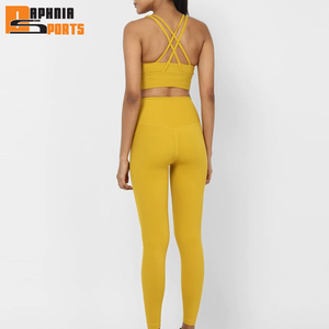 Ensemble de yoga pour femmes, leggings élégants et soutien-gorge de sport pour le fitness et la course à pied, leggings et soutien-gorge doux et confortables - Product Image 2