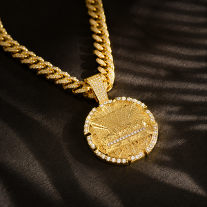 Pendentif en moissanite plaqué or jaune 14 carats, chaîne cubaine hip-hop, forme bouclier, bijoux pour homme - Product Image 1