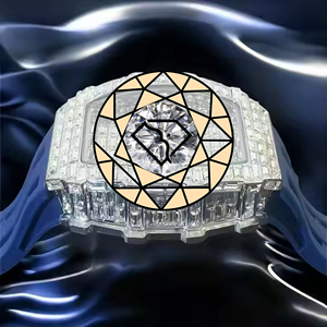 Reloj de hombre estilo hip hop con correa de caucho azul, caja de acero inoxidable, esfera de cristal con números romanos y movimiento de cuarzo. - Product Image 2