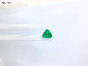 Esmeralda Zambiana Natural, Corte Ovalado Facetado, 4.04ct, Alta Calidad, Gema Suelta para Joyería - Product Image 5