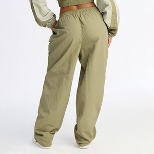 Customized 2 Piece Women's Striped Sports Tracksuit <b>Set</b> Summer Breathable Full Length Polyester Athletic Crop Top Wide Leg Pants - Product Image 5