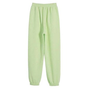 Pantalones deportivos de alto rendimiento para hombre, cintura elástica delgada, tela transpirable y elástica, pierna ajustada, uso diario, estilo deportivo moderno. - Product Image 3