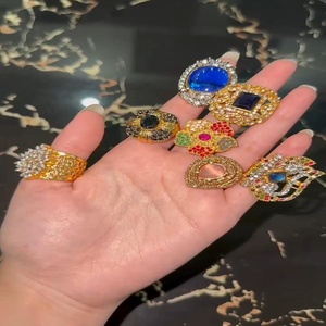 ต่างหูประดับลูกปัดและมงกุฎหินดีไซน์ล่าสุดปี 2026 สำหรับผู้หญิง สวมใส่ในงานแต่งงาน เครื่องประดับแฟชั่น - Product Image 6