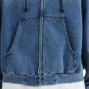 เสื้อฮู้ดยีนส์ผู้ชายแบบซิป ทรงโอเวอร์ไซส์ สีพื้น ดีไซน์กระเป๋าเสื้อ สวมใส่สบาย ระบายอากาศได้ดี เหมาะสำหรับฤดูหนาว - Product Image 4