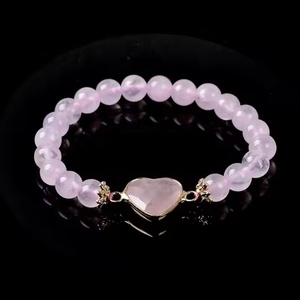 Venta al por mayor de piedras preciosas de cuarzo rosa amor corazón pulsera elástica piedras naturales cristal Cartts pulseras de joyería de moda - Product Image 1