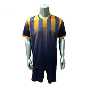 Camiseta de Fútbol a Rayas con Cuello en V para Hombre, Manga Corta, Absorbe la Humedad, Uniforme de Fútbol de Poliéster, Ropa Deportiva para Adultos para Todas las Temporadas - Product Image 3