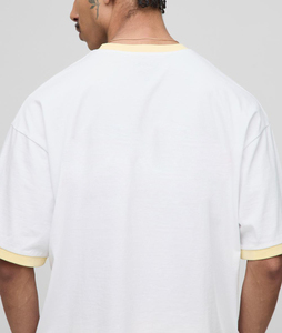 Ensemble t-shirt blanc à col rond pour homme avec bordure jaune et short jaune, vêtements décontractés d'été, tissu tricoté 100% coton - Product Image 4