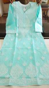 Kurti droit bleu aqua pour femme avec imprimé floral blanc élégant, col rond – Achetez directement auprès du fournisseur au prix de gros - Product Image 5