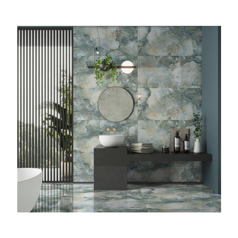 สีเทาเข้ม