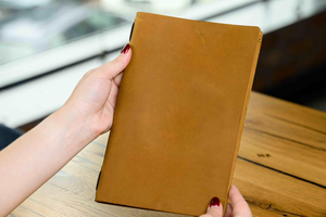 Porte-menu en cuir véritable de luxe, porte-menu double face, vente en gros, couverture de menu de restaurant, menu personnalisé, ALM-0062 - Product Image 4