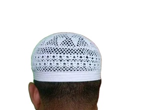 Chapeau Kufi tricoté à la main de haute qualité pour hommes prière musulmane Tupi Haji chapeau en gros décontracté du Bangladesh pour un usage quotidien - Product Image 6