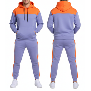 Conjunto Deportivo Personalizado para Hombre en Bloques de Color Vibrante Naranja y Azul Lavanda, Sudadera con Capucha y Pantalones, Traje de Entrenamiento de Dos Piezas - Product Image 4