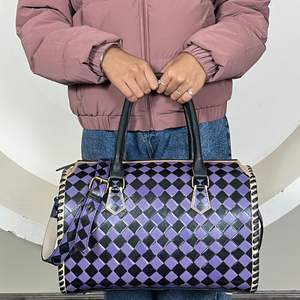 Sac de voyage en cuir à carreaux, grand format, tendance 2026, nouveau sac à main de créateur, poignée supérieure, bandoulière, sac à main, sacs Speedy - Product Image 4