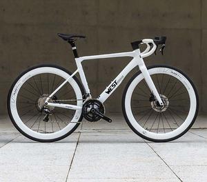 Bicicleta de Carretera Ligera de Aleación de Aluminio con Transmisión LTWOO de 22 Velocidades para Hombres Adultos, para Carreras - Product Image 2