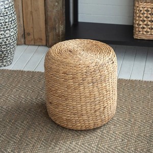 Tabouret rond en jacinthe d'eau tressée écologique, décoration de sol bohème naturelle, pouf, fabriqué au Vietnam - Product Image 1