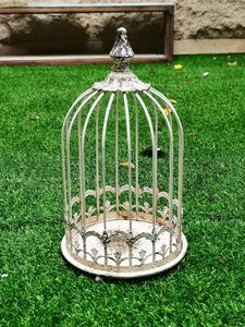 Lanterne en fil métallique personnalisée en forme de cage à oiseaux avec découpes de papillons, décoration shabby chic pour la maison et le jardin, cage à oiseaux décorative de table - Product Image 4
