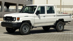 Nuevo Toyota Land Cruiser LC79 2026 Doble Cabina 4.2L Diésel Híbrido I-Force Max Cuero Turbo Transmisión Automática R20 Izquierda Oscuro - Product Image 5