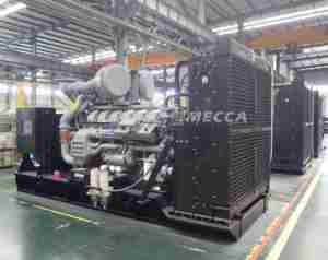 6kv 6.6kv 10.5kv 11kv Hoogspanning Dieselgenerator 1.5Mw 2mva Iso 8528-1 Perkins 4000 Siries Motor Met Brandstof Water Afscheider - Product Image 4