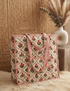 Sac fourre-tout en coton écologique à imprimé floral bohème fait main avec fermeture éclair, grande capacité, idéal pour les courses estivales - Product Image 3