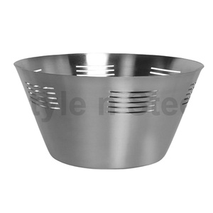 Stainless Steel Metal Wire <b>Bread</b> Food <b>Basket</b> for <b>Breads</b> Desserts Conical <b>Bread</b> <b>Basket</b> With Strip Punching Design - Product Image 1