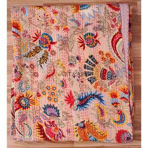 Couverture Kantha Vintage Faite Main en Coton Pur 100% Écologique, Imprimée de Motifs Floraux Indiens, Matelassée à la Main, pour la Maison - Vente en Gros - Product Image 6
