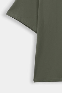T-shirt Homme Oversize en Coton Lourd Personnalisable, Coupe Ample, Épaules Tombantes, Vert Olive Uni, Vente en Gros - Product Image 4