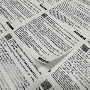 Etiqueta Adhesiva de Papel Mate Impresa Personalizada, Forma Irregular, Resistente al Agua, Hoja Autoadhesiva para Frascos de Velas, OEM ODM, Fábrica Directa en Vietnam - Product Image 1